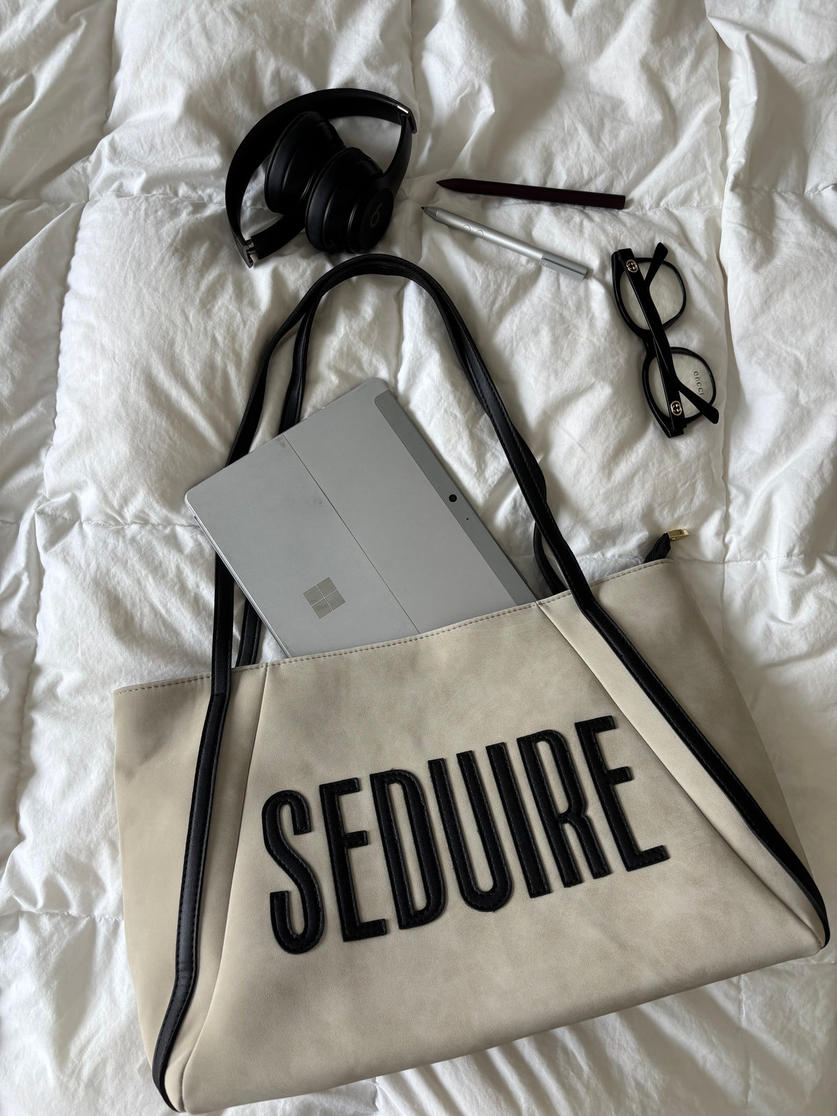 Azalie tote bag