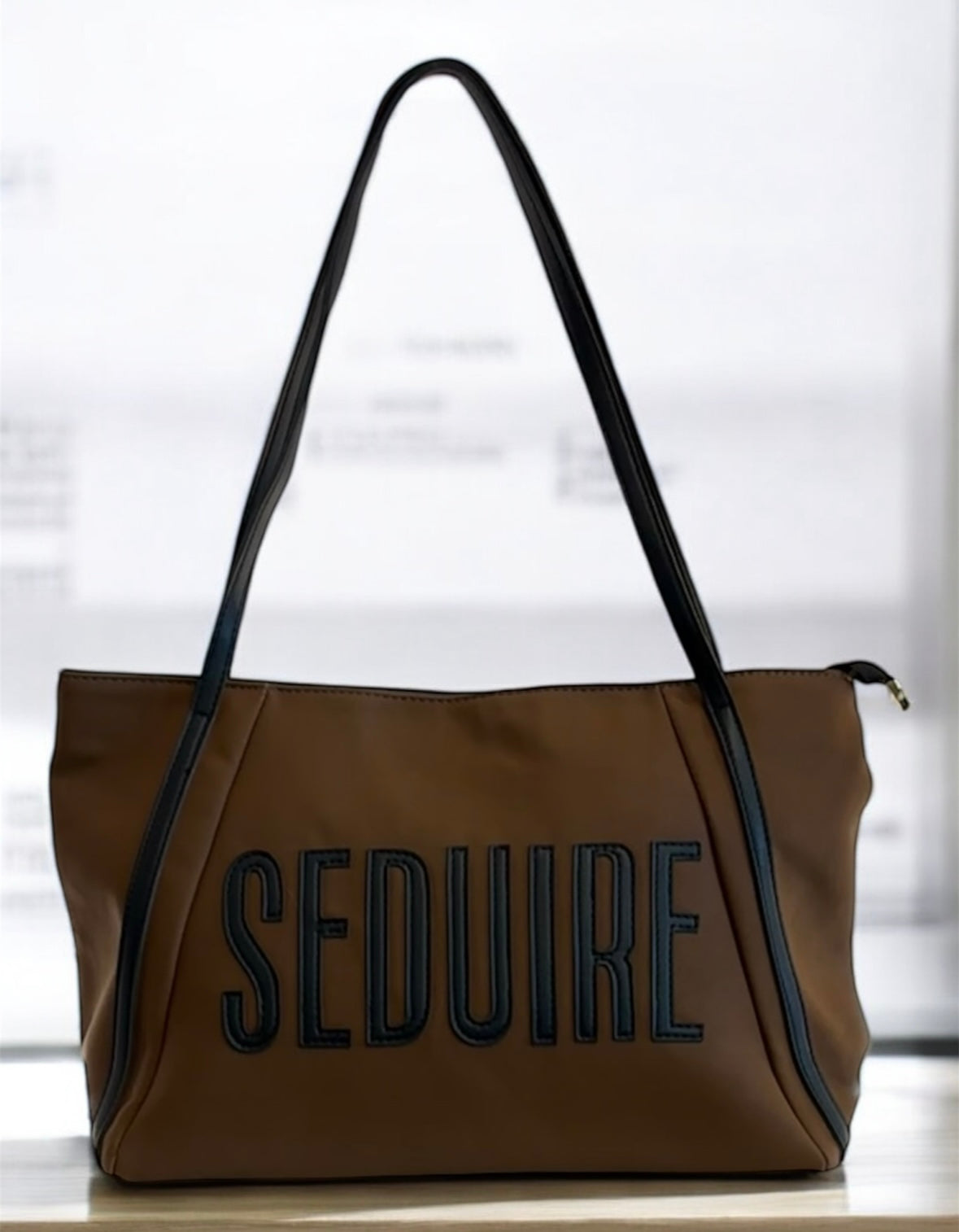 Azalie tote bag